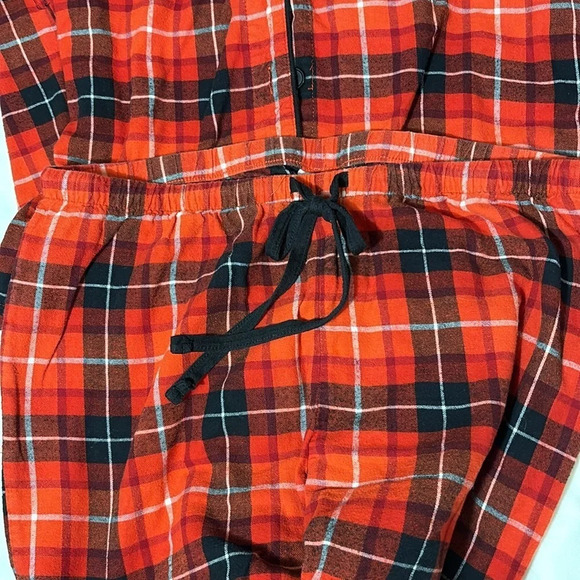 Wondershop Red Plaid Christmas Matching Family Pajama Set size XS - Picture 4 of 6